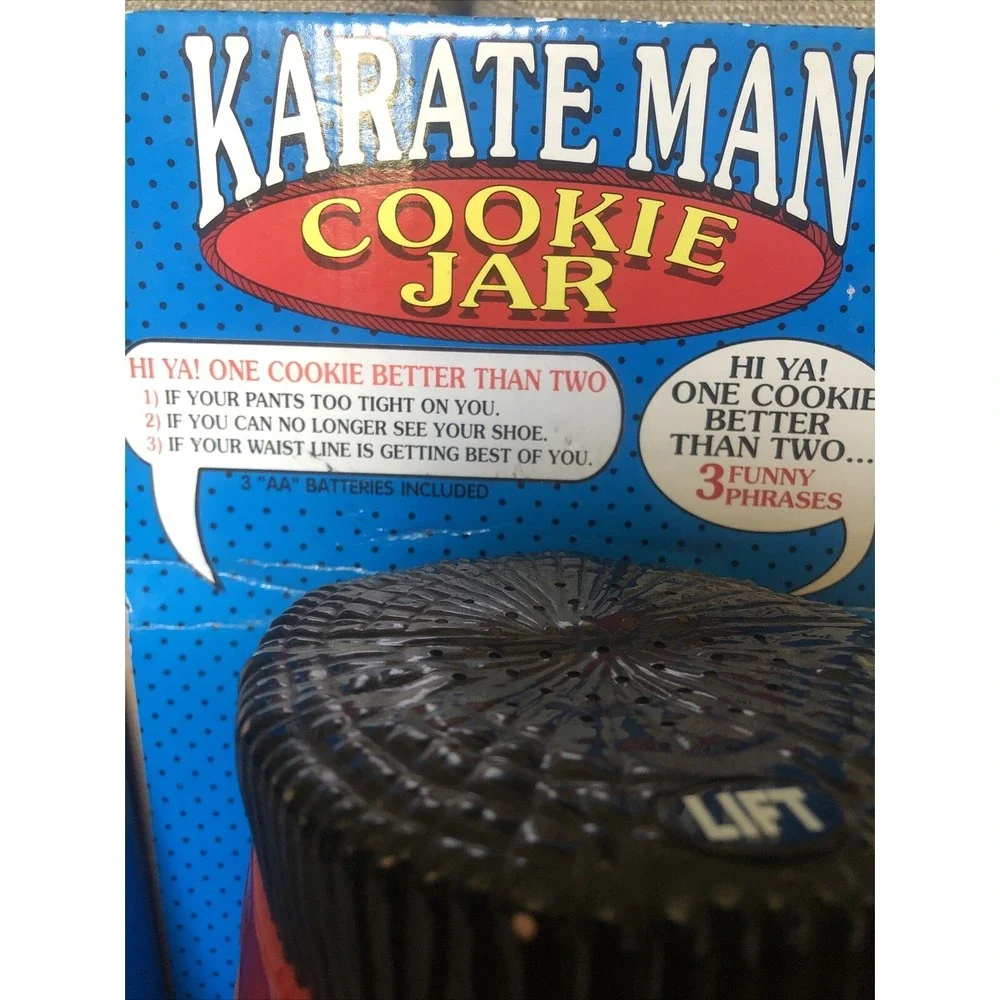 KARATE MAN TALKING COOKIE‎ JAR NEW